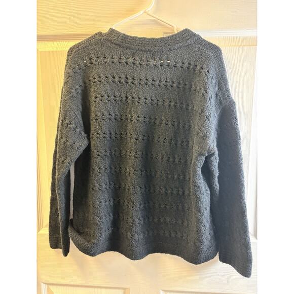 Old Navy Black Crew Neck Sweater Textured Knit Size Medium - Picture 5 of 6